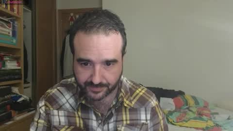 Snapshot of curiosillo1983 chatting on October 3, 2:14 pm curiosillo1983 online show from October 3, 2:14 pm