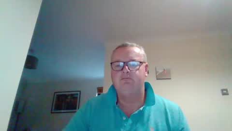 curiousax77 online show from January 7, 9:50 am