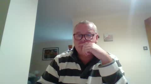 curiousax77 online show from December 13, 1:22 pm