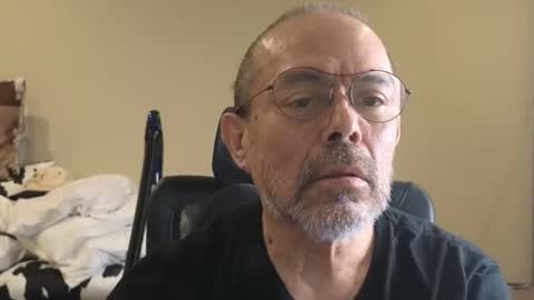 Curiousbisex22 online show from April 13, 2:32 pm