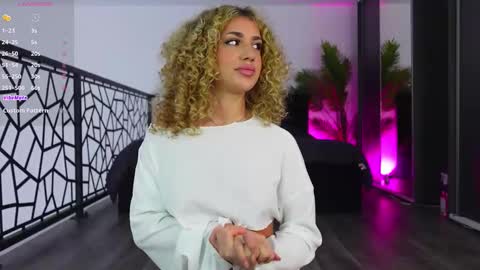 Antonia online show from March 2, 9:16 am