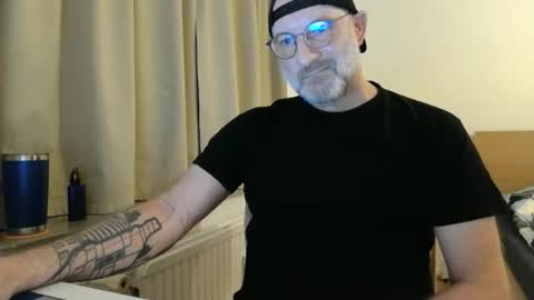 Curman85 online show from April 4, 10:50 pm