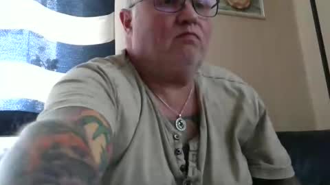 curtus14 online show from October 24, 11:33 am