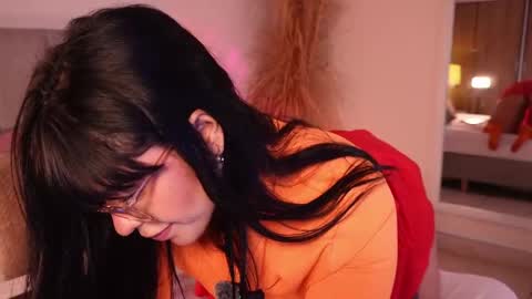 Samantha online show from October 19, 4:22 pm