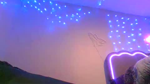 curvyychocolate online show from January 31, 9:05 pm