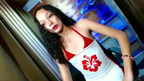 BBY CURLYHANNA online show from March 14, 4:55 pm