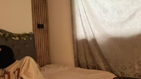 Emma online show from April 20, 11:35 am