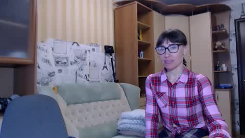 cute_lion_ online show from March 28, 11:33 am