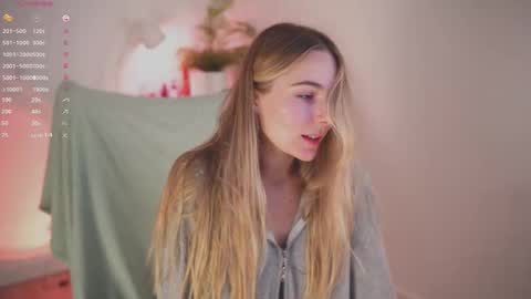 Snapshot of cute_pie_an chatting on September 16, 1:51 am AN online show from September 16, 1:51 am