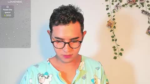 cute_sammy_1 online show from October 4, 11:30 am