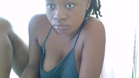 cute_savanna online show from January 19, 5:37 am