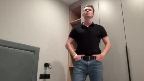 cute_skywalker online show from October 7, 4:36 pm