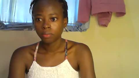 Snapshot of cute_sonny chatting on October 12, 5:44 am cute_sonny online show from October 12, 5:44 am