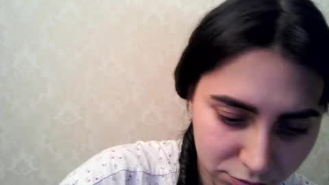Snapshot of cute_strawberry_ chatting on September 10, 7:04 pm cute_strawberry_ online show from September 10, 7:04 pm
