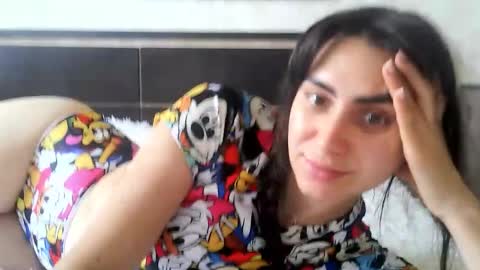 Snapshot of cute_strawberry_ chatting on October 6, 7:59 am cute_strawberry_ online show from October 6, 7:59 am