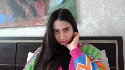 Snapshot of cute_strawberry_ chatting on February 26, 8:28 am cute_strawberry_ online show from February 26, 8:28 am