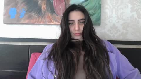 Snapshot of cute_strawberry_ chatting on February 7, 11:23 am cute_strawberry_ online show from February 7, 11:23 am
