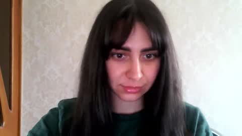 Snapshot of cute_strawberry_ chatting on September 29, 6:56 am cute_strawberry_ online show from September 29, 6:56 am
