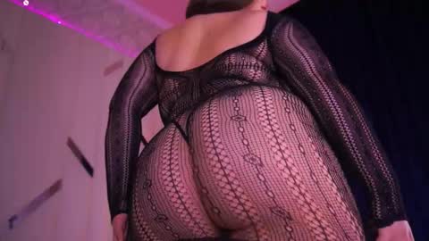 Amber online show from November 9, 1:42 am