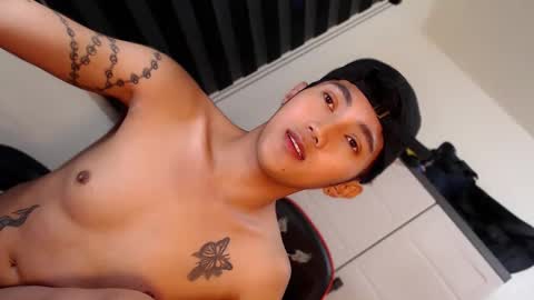 Steph online show from March 30, 11:38 pm