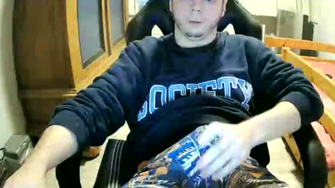 Cuteboy090 online show from October 20, 1:49 pm