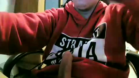 Cuteboy090 online show from December 23, 11:17 pm