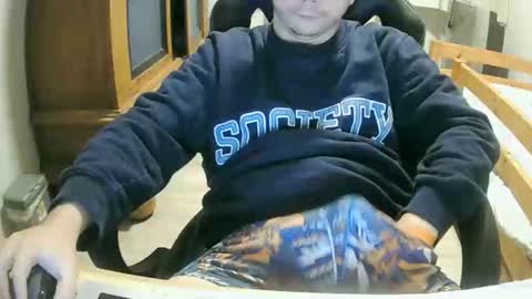 Cuteboy090 online show from September 23, 2:00 pm