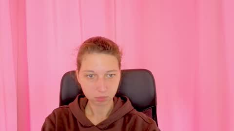 Elli online show from October 23, 9:44 am