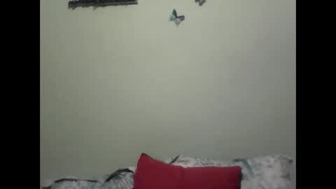 Snapshot of cutejessytom chatting on October 2, 7:45 pm Jessy online show from October 2, 7:45 pm