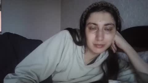 cutekattie online show from May 12, 3:37 am
