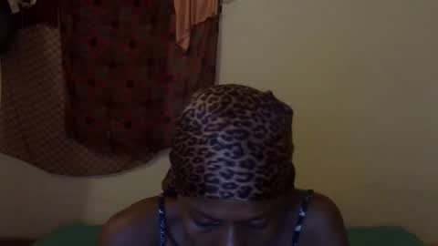 Snapshot of cutemir chatting on October 15, 2:59 am cutemir online show from October 15, 2:59 am