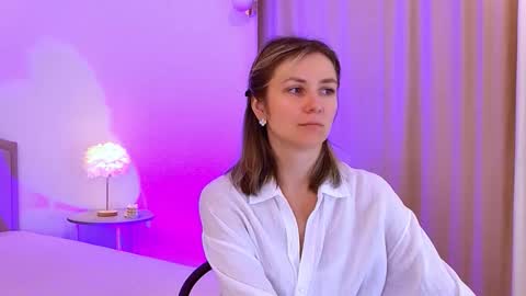 cutemirage online show from February 5, 3:15 pm