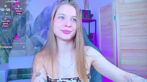 Rina online show from April 4, 8:10 am