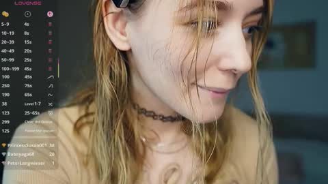 Mary online show from December 22, 9:32 pm