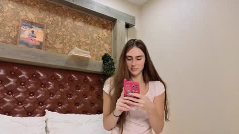 Kim online show from October 23, 1:56 pm