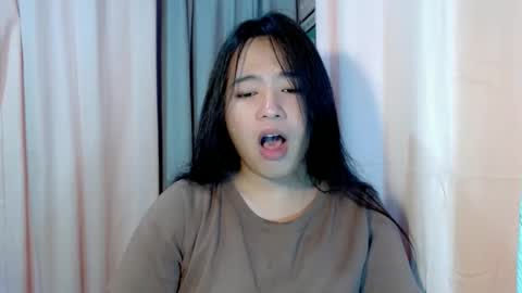 cute online show from January 16, 7:56 pm