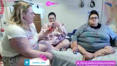 Snapshot of cutetea_time chatting on January 13, 8:58 pm Cutetea online show from January 13, 8:58 pm