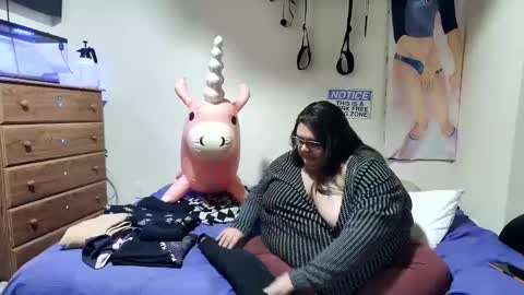 Snapshot of cutetea_time chatting on January 24, 3:00 am Cutetea online show from January 24, 3:00 am
