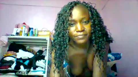 Snapshot of cutezola chatting on September 13, 4:37 am cutezola online show from September 13, 4:37 am