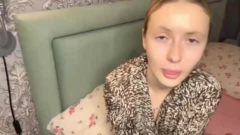Vanessa online show from May 14, 9:35 pm