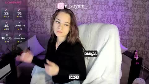 Snapshot of cutiekitty_cb chatting on September 24, 9:49 am cutiekitty_cb online show from September 24, 9:49 am