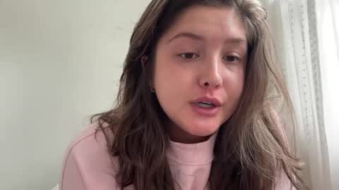 Snapshot of cutieoggg420 chatting on September 10, 4:08 pm Cutieoggg420 online show from September 10, 4:08 pm