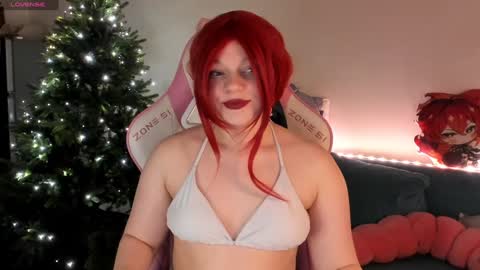 Snapshot of cutiesue chatting on January 31, 11:24 pm CutieSue online show from January 31, 11:24 pm
