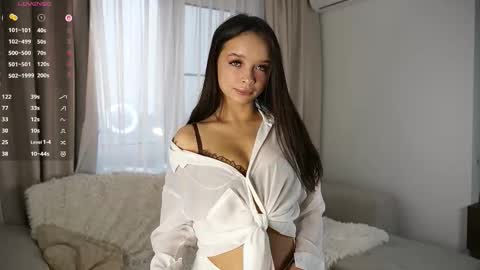 Cwen online show from November 17, 7:11 am