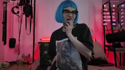 Lily Goddess online show from May 7, 6:09 am