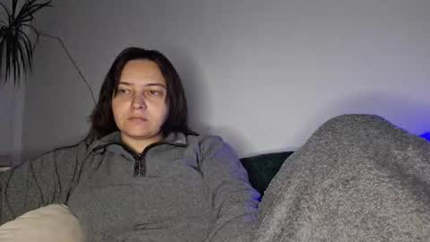 Snapshot of cyndee_winter chatting on October 6, 4:58 pm Cyndee Winter online show from October 6, 4:58 pm