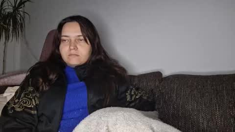 Snapshot of cyndee_winter chatting on October 17, 5:17 pm Cyndee Winter online show from October 17, 5:17 pm