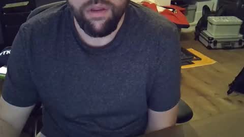 cyrsug online show from November 21, 3:43 pm