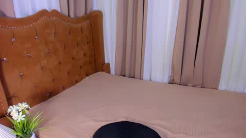 Cy online show from April 8, 4:48 am