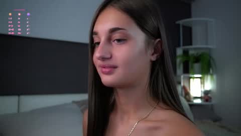 Isabella online show from February 27, 7:30 am